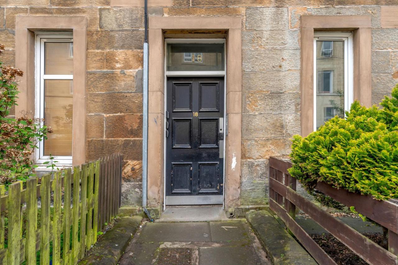 Central City Centre 2 Bedroom Flat - Close To Haymarket Train Station. Edimburgo Exterior foto